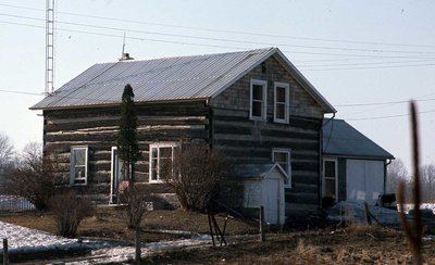 7th Concession, Mariposa, private dwelling