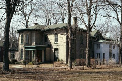 Bond Street, Lindsay, private dwelling