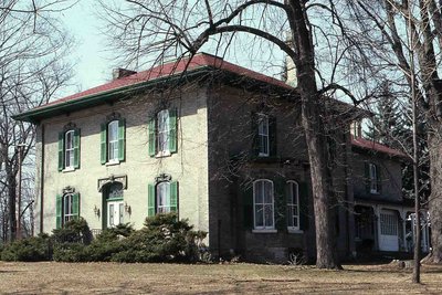 Bond Street, Lindsay, private dwelling