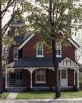 Oak Street, Fenelon Falls, private dwelling