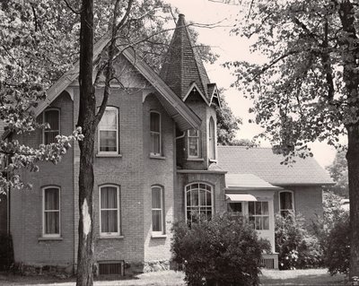 Albert Street South, Lindsay, private dwelling