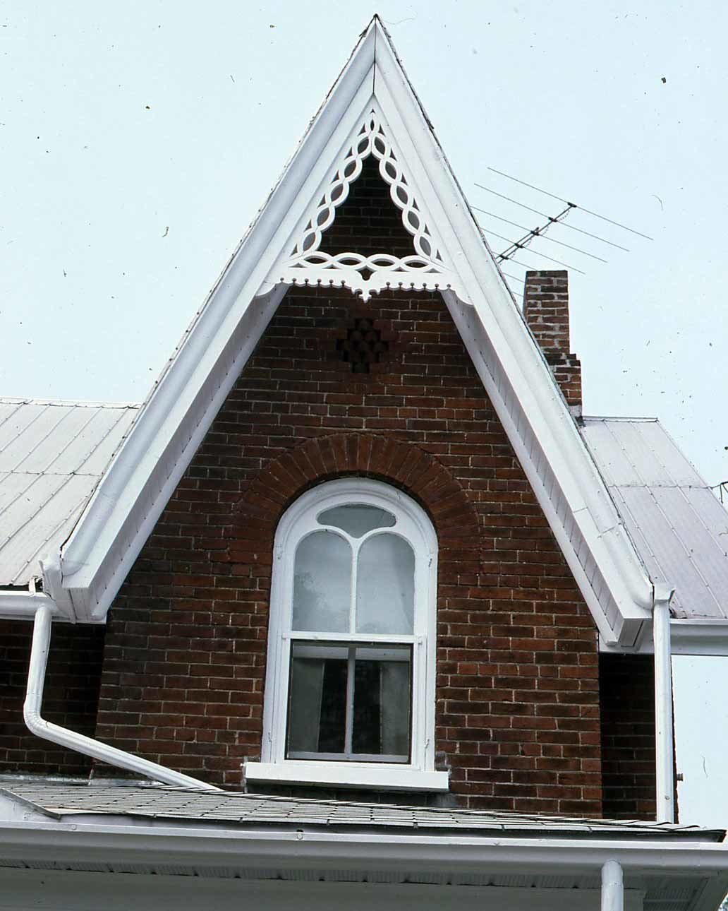 Ventilation detail, Duplex, Oakwood