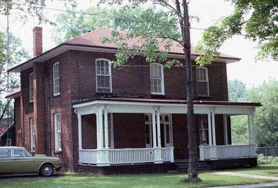 Glenelg Street East, Lindsay, private residence