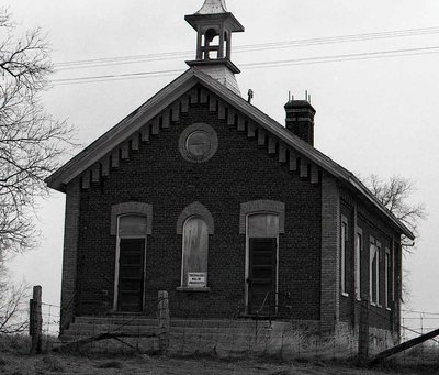 Cresswell School, 6th Concession, Mariposa