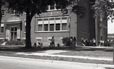 Central Senior Public School, Lindsay