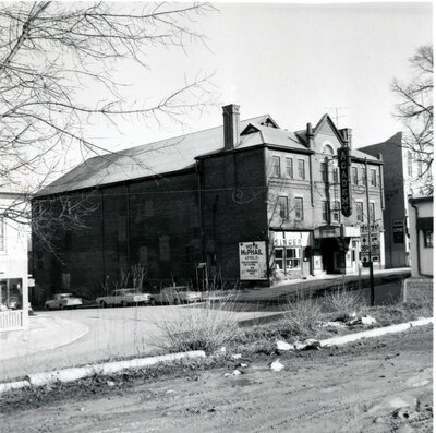 Academy Theatre, Lindsay