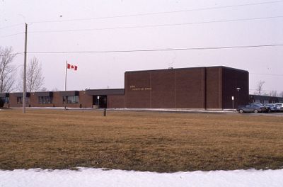 Jack Callaghan Public School, Highway 7, Lindsay