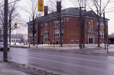 Central Senior Public School, Kent Street, Lindsay