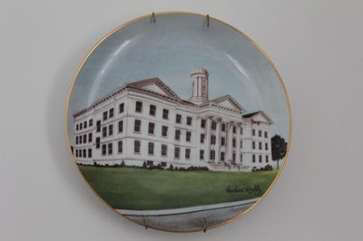 Victoria College Commemorative Plate (2)