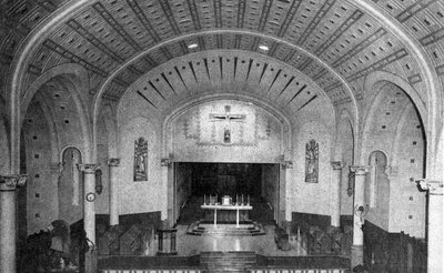 Intérieur de l'église Ste-Euphémie