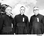 Trois pasteurs: J.H. Limoges, curé d'Aylmer, Alfred Boyer, curé de Limoges, Elzéar Racan, curé de Papineauville