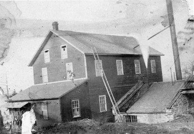 Le moulin à scie McIntyre