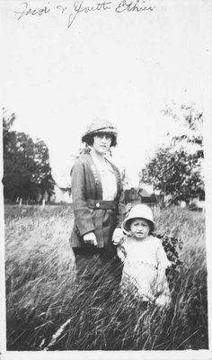 Bernadette Laflamme et Yvette Ethier