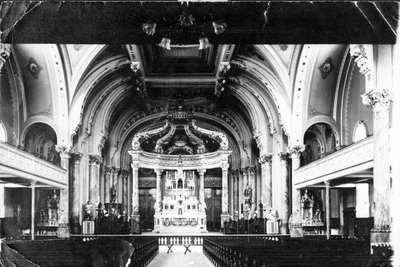 Intérieur de la deuxième église de Rockland.