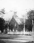 La première chapelle ou église en 1887.