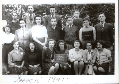 Class photograph, Colborne High School, Grade 10, 1941