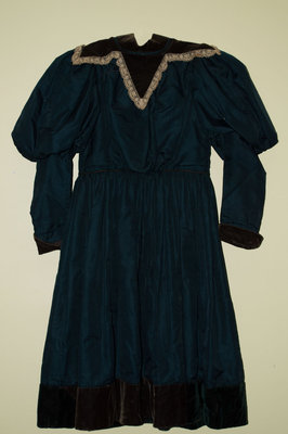 Girls' dress