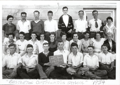 Class photograph, Castleton Continuation School, Cramahe Township, 1934