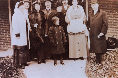 Reproduction  of post-wedding photograph of Robert Kerr and Hattie Edna Black