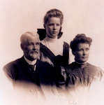 Reproduction photograph of George Isaiah Merriman, Kate Harte, and Annie Lavinia (nee Merriman) Harte