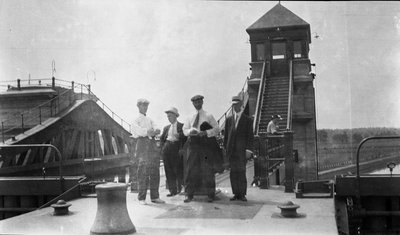 Peterborough lift lock