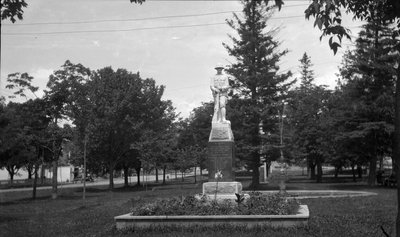 World War I Memorial, Victoria Park, Colborne