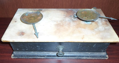 Dispensing Scale, Griffis Drug Store, Colborne, Cramahe Township