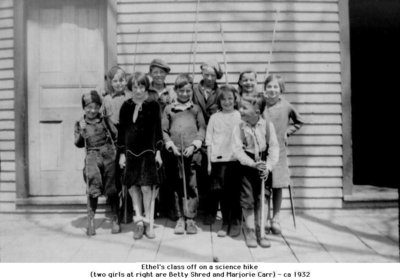 Betty Shred, Majorie Carr and unidentified classmates, Cramahe Township, ca.1932