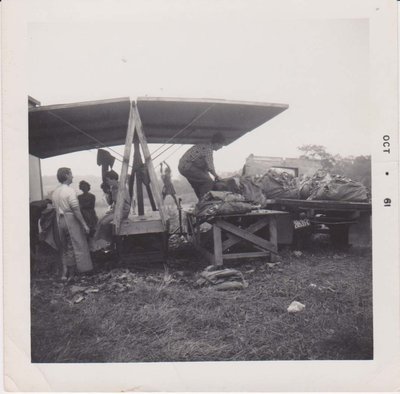 Exhibit, Tobacco Kiln yard, tying machine, 1961