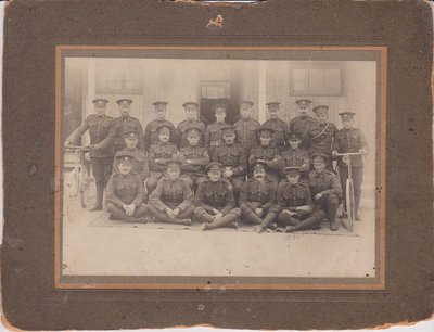 Group portrait of WWI soldiers, Colborne, Cramahe Township