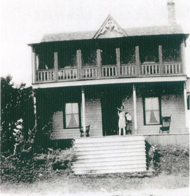 Idle Hour, Larke family cottage, Loughbreeze, ca.1910