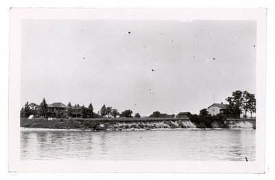 Photograph of Loughbreeze cottages, Victoria Beach, Colborne Women's Institute Scrapbook