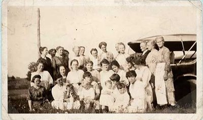 Photograph of Castleton Women's Institute members, 1921