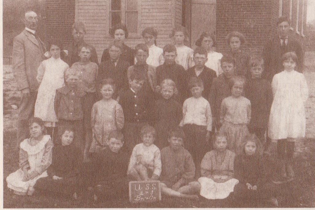 Photograph of Union School students, Cramahe Township