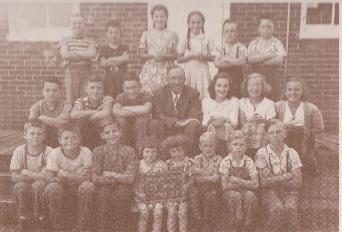 Photograph of Morganston students, Cramahe Township