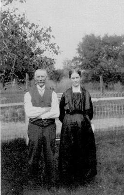 John T. and Isabella (Kellie) Rutherford, Haldimand Township