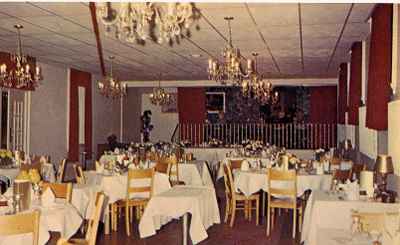 Dining Lounge of The Chateau by the Lake