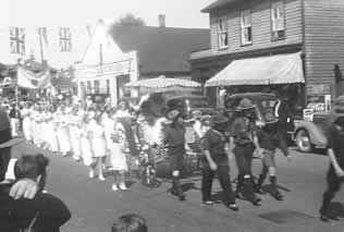 <b>Cobourg's Centennial -1937<b>