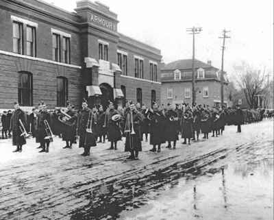 <b>Veteran's funeral procession in front of the Armoury<b>