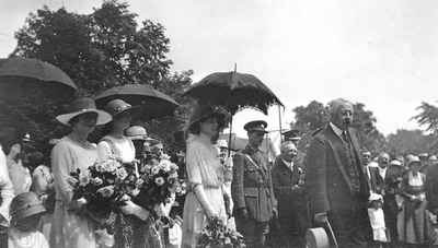 <b>Duke and Duchess of Devonshire - 1919<b>