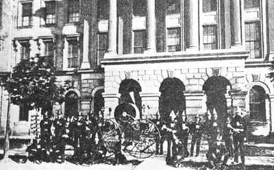 <b>Cobourg Firemen and Parade Machine<b>