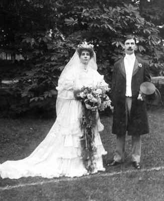 Wedding photograph of Donald and Edith Kerr Macdonald