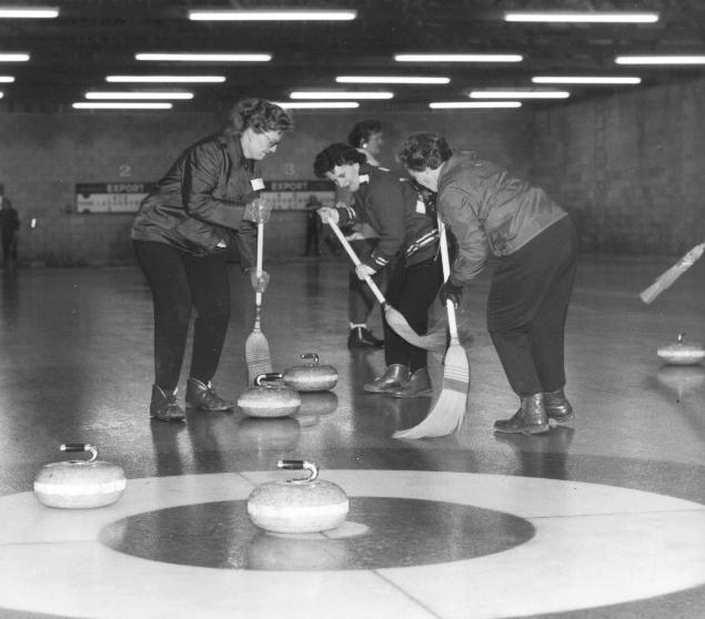 Members of the Curling Club 1960/61