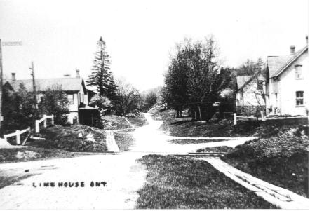 Maple Street (now Kirkpatrick Lane)