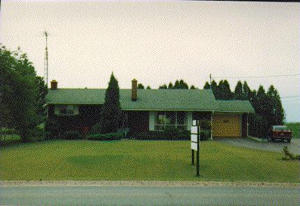 Single Storey Brick Home on Highway #7