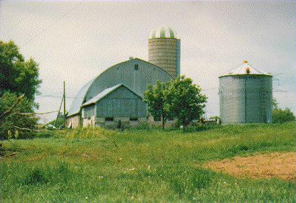 Barn by Farmhouse on Northside of #7 Highway