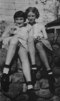 Isabel Tost & Isabelle Collier, 1929