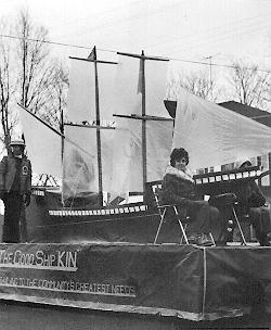 Santa Claus Parade Float, 1971