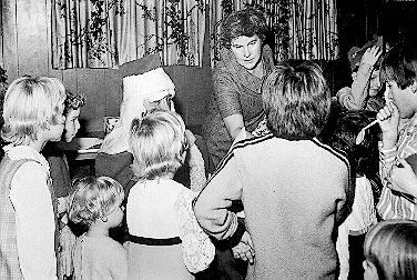 Dorothy Smith and Santa Claus, Santa Claus Parade 1971