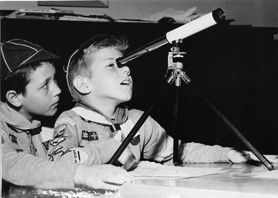 Cubs Try Out A Telescope